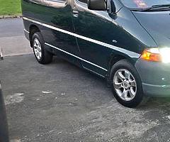 Toyota hiace 15” alloys
