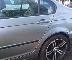 BMW 318i - Image 4/9