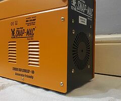 Brand New gasless 150amp mig welder snap mac 
Free Delivery