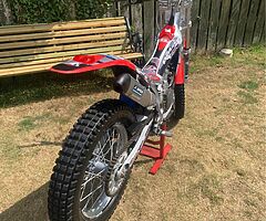 2004 Beta Rev - Image 8/9