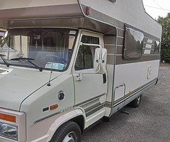 Hymer camper 1991 sold with doe 7 22 tax 6 22 any test welcome 6 Bert Read to go in to weeks test - Image 4/10