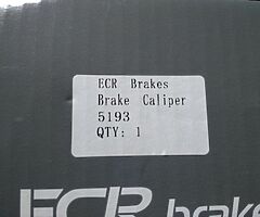 (NEW) 08-14 VAUXHALL ZAFIRA REAR BRAKE CALIPER R/H SIDE