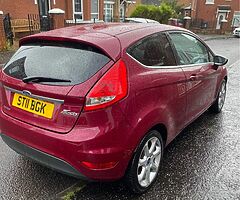 2011 Ford Fiesta - Image 5/9