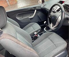 2011 Ford Fiesta - Image 6/9