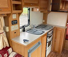 2006 Compass 4 berth fixed bed - Image 9/9