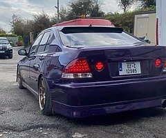 Not One Viewer
IS200