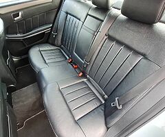 2015 Mercedes-Benz E Class - Image 6/10