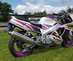 1995 YAMAHA YZF750R GENESIS. - Image 8/10