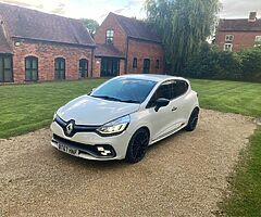 2017 Renault CLIO RS 220 TROPHY AUTO 1.6T