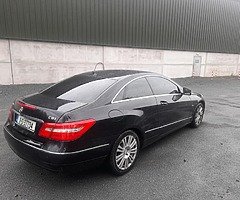 Mercedes benz E Coupe - Image 5/8