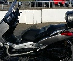 Skuter Yamaha x max 125 - Image 3/10
