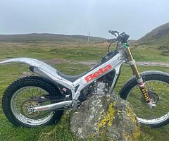 1998 Beta Trails Dougie Larkin replica