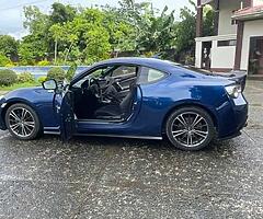 Cars - Image 3/6