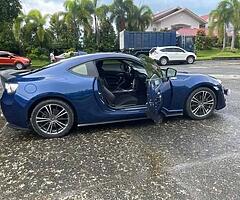 Cars - Image 6/6