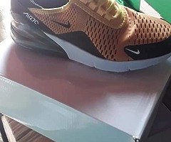 Women's trainers
Size 3 to 8
£30