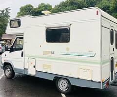 SMALL CAMPERVAN - SLEEPS 4 ONLY £10,000 AND ITS A DIESEL MODEL - Image 9/10