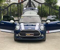 Cars - Image 6/6