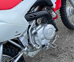 2017 Honda CRF - Image 5/8