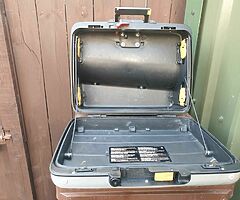 Bmw various extendable hard luggage