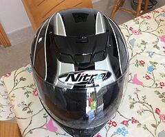 Motorcycle helmet
