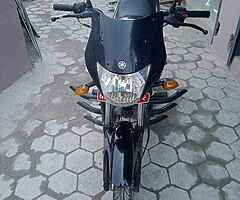 YBR .125cc - Image 3/4