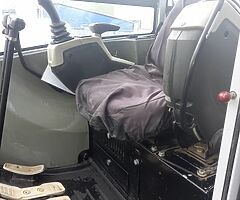 2017 Wacker Neuson Mini Digger - Image 5/8