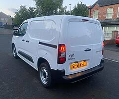 2021 Toyota proace city Active 1.5 diesel 2.5k miles NO VAT NO VAT NO VAT - Image 3/10