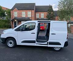 2021 Toyota proace city Active 1.5 diesel 2.5k miles NO VAT NO VAT NO VAT - Image 6/10