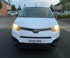 2021 Toyota proace city Active 1.5 diesel 2.5k miles NO VAT NO VAT NO VAT - Image 8/10