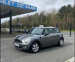 2009 MINI MINI