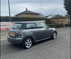 2009 MINI MINI