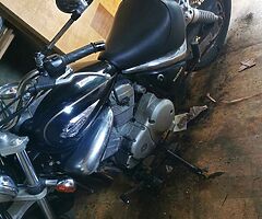 2000 Suzuki Intruder - Image 6/7