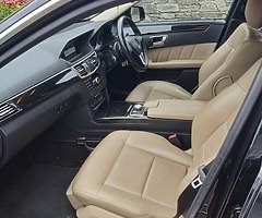 Mercedes-Benz E200 advantgarde auto - Image 4/9