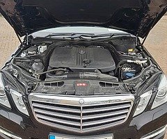 Mercedes-Benz E200 advantgarde auto - Image 7/9