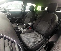 152 SEAT Leon 1.6tdi estate/Only 146k km/FSH/Irish - Image 8/10