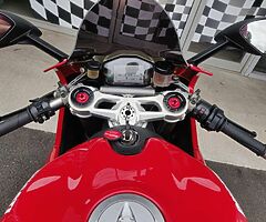 2015 Ducati Superbike - Image 5/10