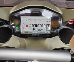 2015 Ducati Superbike - Image 10/10