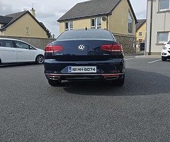R-line passat sport 2.0 diesel, showroom condition inside and out,pm for more info NO TIMEWASTERS - Image 4/8
