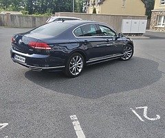 R-line passat sport 2.0 diesel, showroom condition inside and out,pm for more info NO TIMEWASTERS - Image 7/8