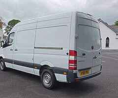 2016 Mercedes-Benz Sprinter - Image 3/8