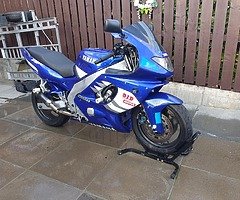 2000 Yamaha YZF-R