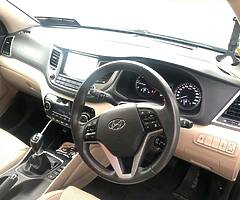 Hyundai Tucson 2.0 Diesel 4WD, Executive - Image 7/10