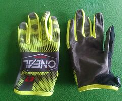 Selection of New Mx Gear - Image 5/10