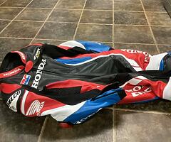 Eaglon one piece Honda leathers size uk42 - Image 7/8