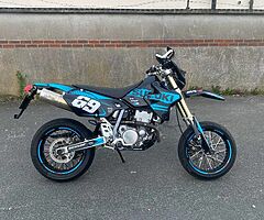 2005 drz 400sm