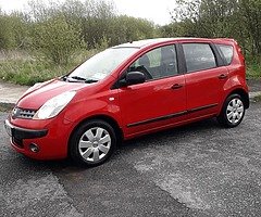 07 Nissan note 1.4 . 1100 euro
