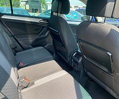 2016 Volkswagen Tiguan - Image 6/8