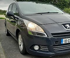 Peugeot 5008 7seater - Image 3/4