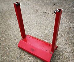 Tyre changer and balancer