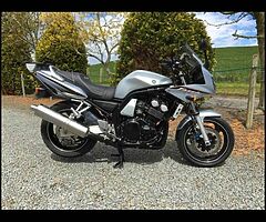 2002 Yamaha Fazer - Image 10/10